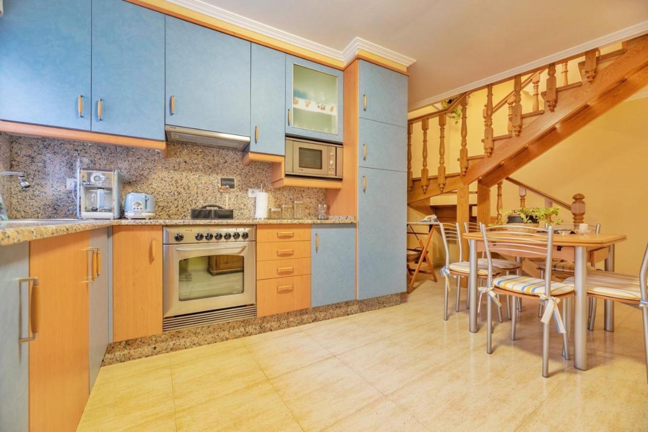 Casa Centro O Grove Con Terraza Y Asador Villa Екстериор снимка